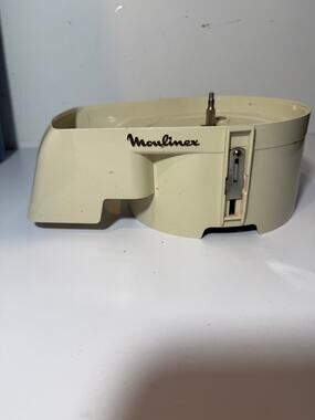 Moulinex La Machine Model 354 390 Vegetable Chef Base Chute Replacement Part